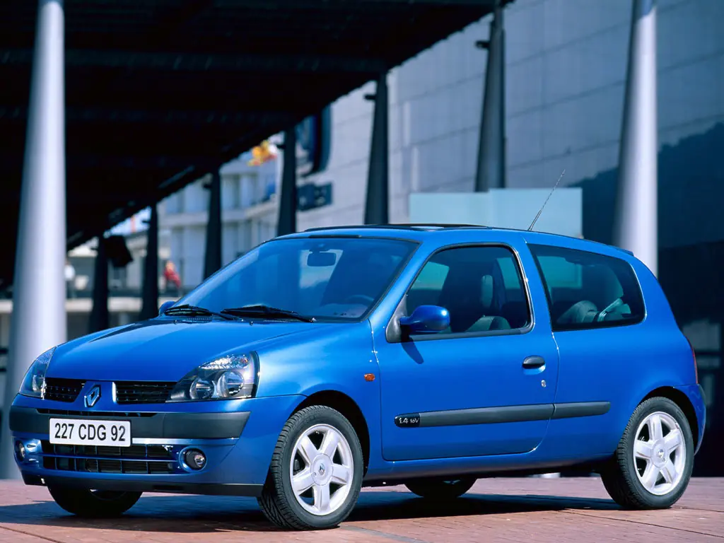 Renault Clio 2 поколение, рестайлинг, хэтчбек 3 дв. (06.2001 - 08.2005)